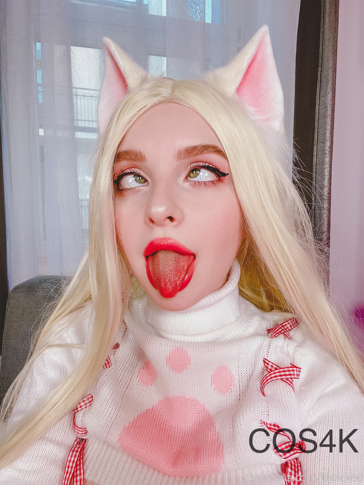 Little-Wicked-KDA-Ahri-Selfies-12.webp